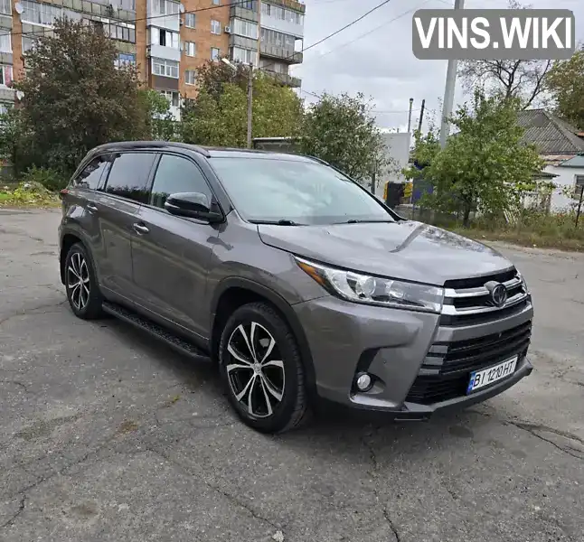 Позашляховик / Кросовер Toyota Highlander 2018 3.46 л. Автомат обл. Полтавська, Лубни - Фото 1/18