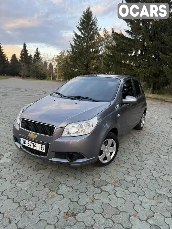 Хэтчбек Chevrolet Aveo 2008 1.5 л. Ручная / Механика обл. Ровенская, Дубно - Фото 1/14