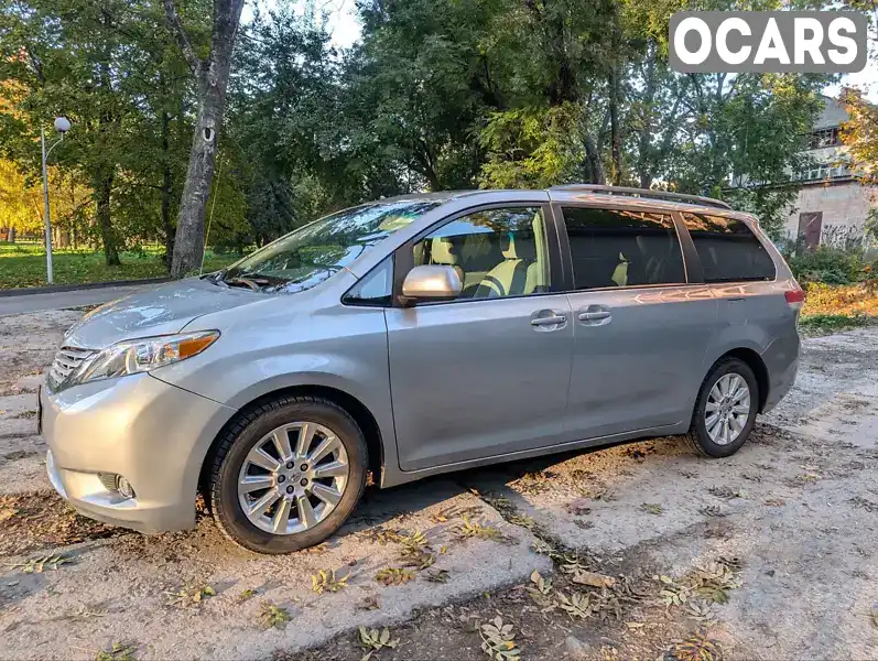 Мінівен Toyota Sienna 2013 3.46 л. Автомат обл. Тернопільська, Тернопіль - Фото 1/21