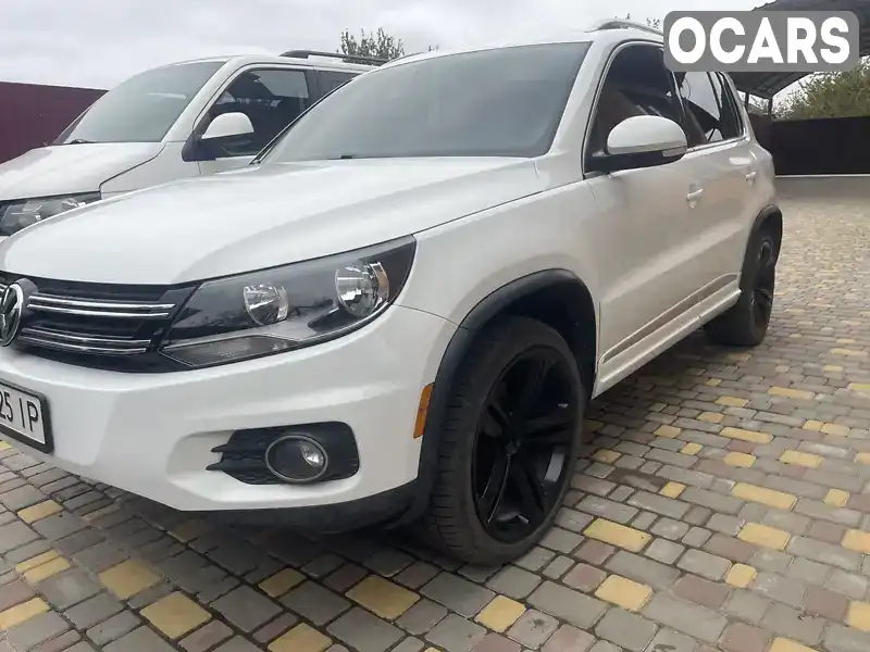 Позашляховик / Кросовер Volkswagen Tiguan 2015 1.98 л. обл. Черкаська, Умань - Фото 1/10