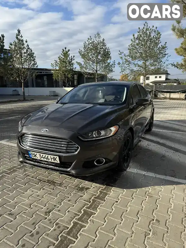 Седан Ford Fusion 2015 2.5 л. Автомат обл. Ровенская, Ровно - Фото 1/12