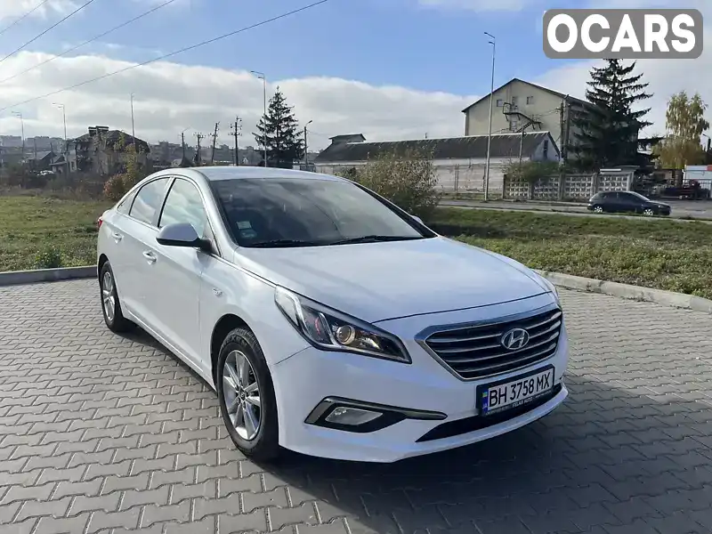 Седан Hyundai Sonata 2016 2 л. Автомат обл. Вінницька, Вінниця - Фото 1/21