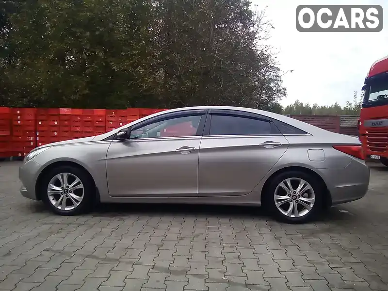 KMHEC41CBCA323732 Hyundai Sonata 2011 Седан 2.36 л. Фото 4