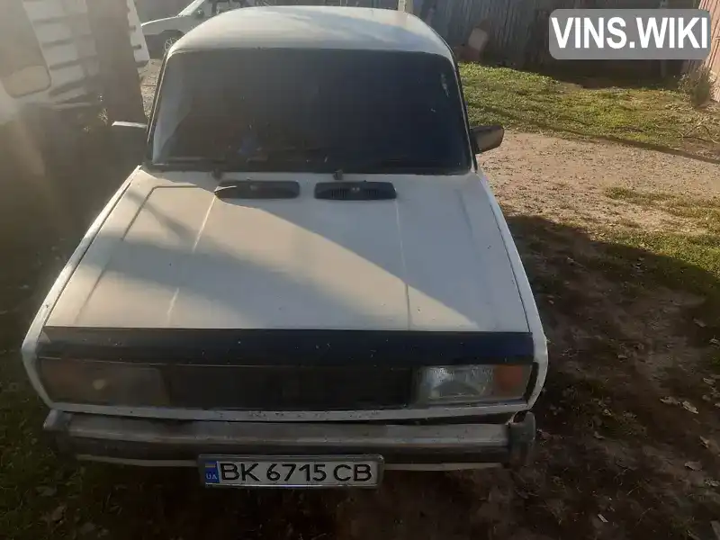 Седан ВАЗ / Lada 2105 1993 null_content л. обл. Ровенская, Рокитное - Фото 1/10