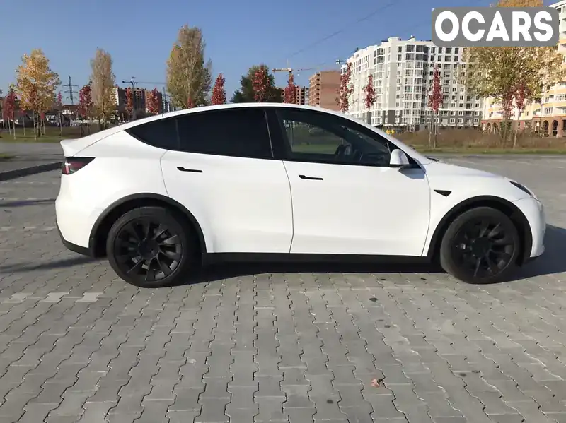 Позашляховик / Кросовер Tesla Model Y 2023 null_content л. Автомат обл. Київська, Буча - Фото 1/21