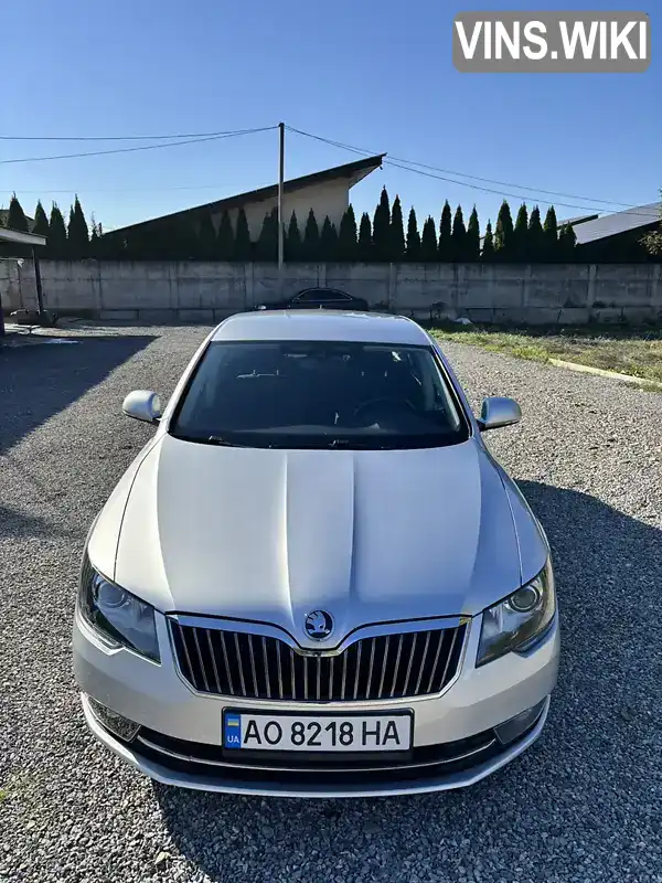 Ліфтбек Skoda Superb 2014 2 л. Ручна / Механіка обл. Закарпатська, Виноградів - Фото 1/12