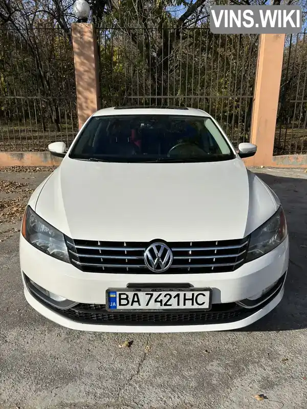 Седан Volkswagen Passat 2014 1.8 л. Автомат обл. Кіровоградська, Кропивницький (Кіровоград) - Фото 1/18