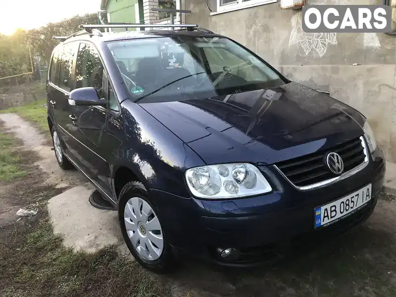 Мінівен Volkswagen Touran 2005 1.6 л. Ручна / Механіка обл. Вінницька, Могилів-Подільський - Фото 1/21