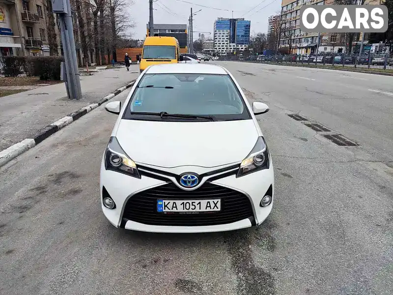 Хетчбек Toyota Yaris 2015 1.5 л. обл. Харківська, Харків - Фото 1/21