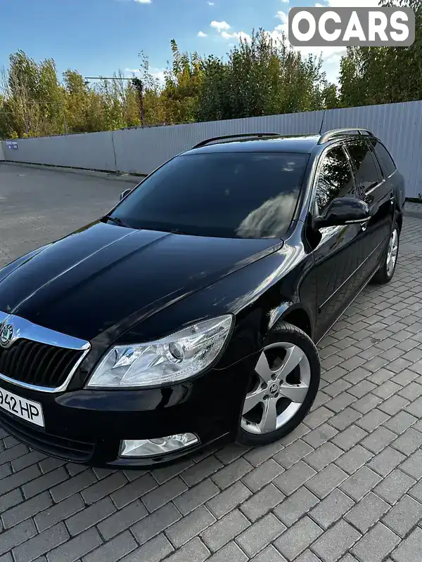 Універсал Skoda Octavia 2010 1.99 л. Ручна / Механіка обл. Черкаська, Сміла - Фото 1/21