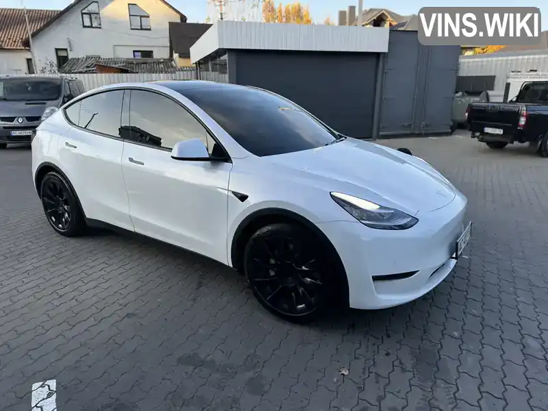 5YJYGDEE4MF065371 Tesla Model Y 2020 Внедорожник / Кроссовер  Фото 2