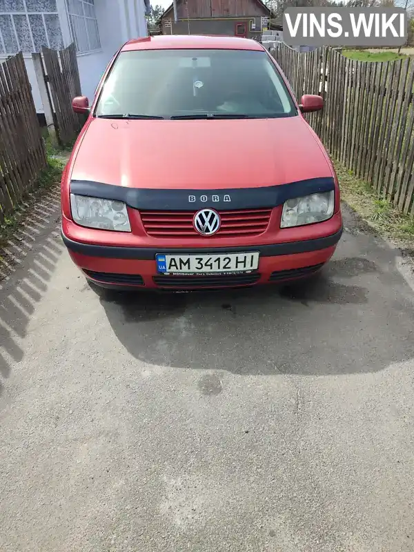 Седан Volkswagen Bora 2004 1.4 л. Ручна / Механіка обл. Хмельницька, location.city.poninka - Фото 1/17