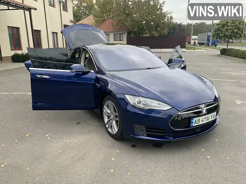 Ліфтбек Tesla Model S 2015 null_content л. обл. Вінницька, Вінниця - Фото 1/17