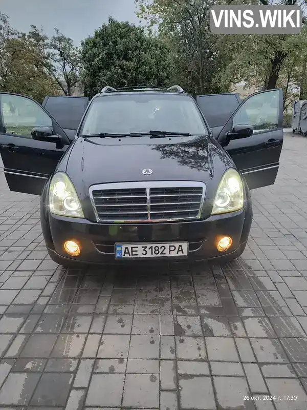 Позашляховик / Кросовер SsangYong Rexton 2011 2.7 л. Автомат обл. Дніпропетровська, Кривий Ріг - Фото 1/12