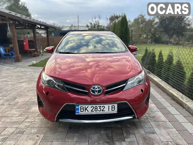 Хетчбек Toyota Auris 2014 1.8 л. Автомат обл. Рівненська, Рівне - Фото 1/21