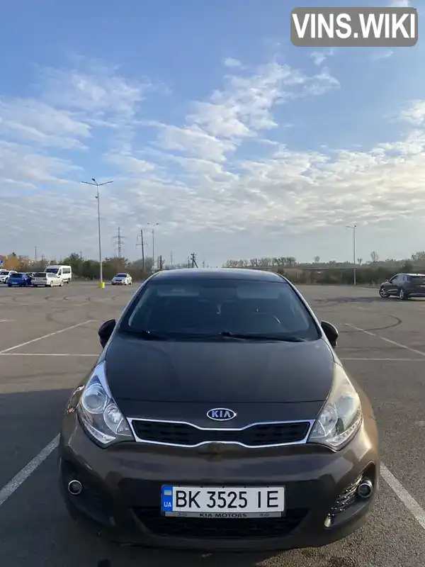 Хэтчбек Kia Rio 2012 1.4 л. Ручная / Механика обл. Ровенская, Ровно - Фото 1/21