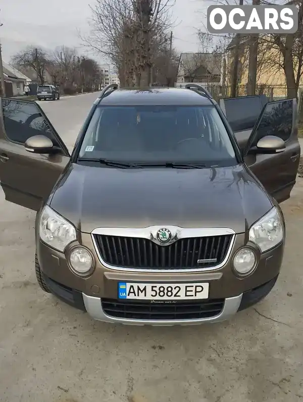 Позашляховик / Кросовер Skoda Yeti 2012 1.6 л. Ручна / Механіка обл. Житомирська, Звягель - Фото 1/19