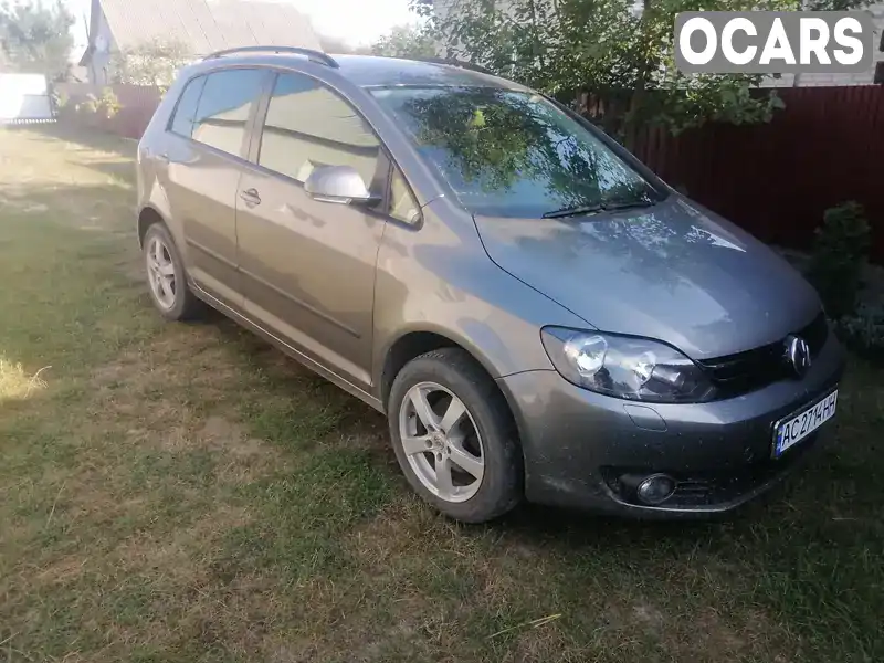 Хэтчбек Volkswagen Golf Plus 2011 1.6 л. Автомат обл. Волынская, Нововолынск - Фото 1/20