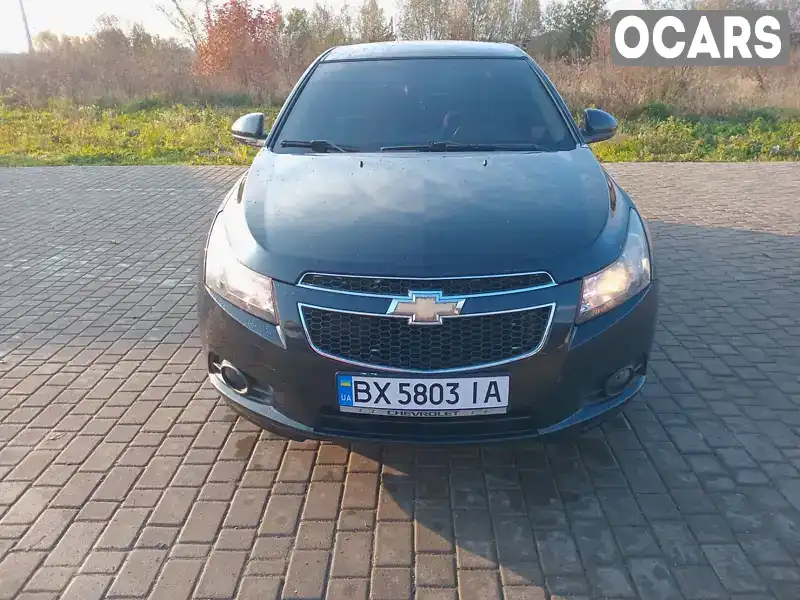 Седан Chevrolet Cruze 2010 1.99 л. Ручна / Механіка обл. Івано-Франківська, Івано-Франківськ - Фото 1/12