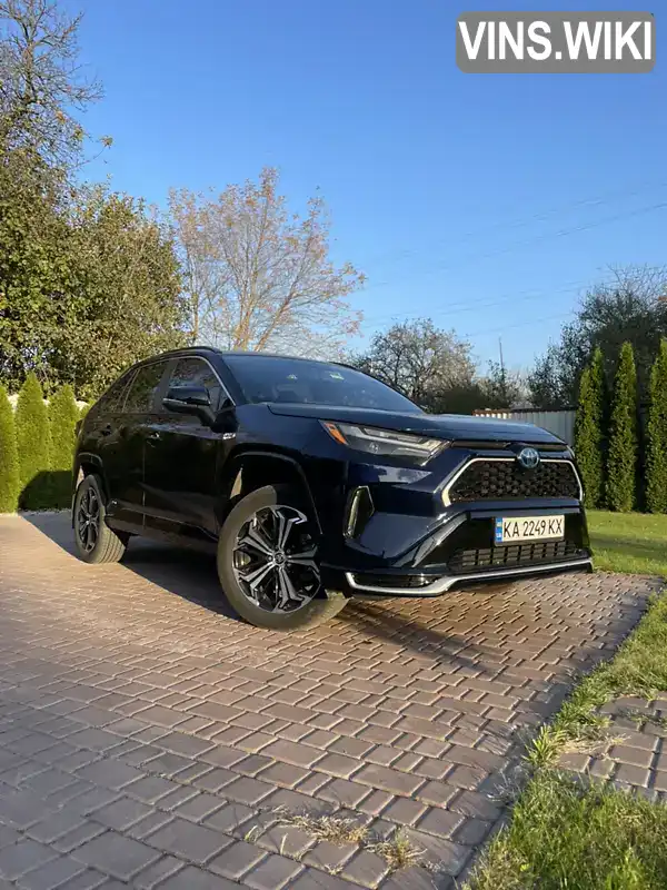 Позашляховик / Кросовер Toyota RAV4 2022 2.5 л. Варіатор обл. Київська, Київ - Фото 1/21