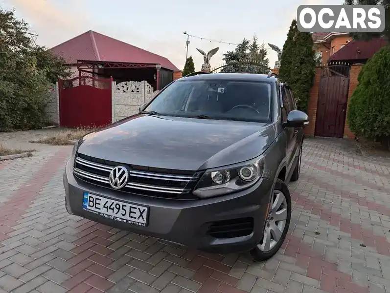 Позашляховик / Кросовер Volkswagen Tiguan 2016 2 л. Автомат обл. Миколаївська, Миколаїв - Фото 1/21