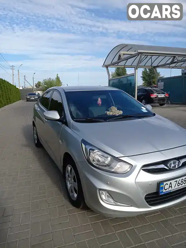 Седан Hyundai Accent 2013 1.4 л. Автомат обл. Черкаська, Черкаси - Фото 1/13