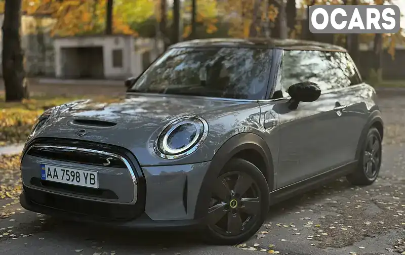 Хетчбек MINI Hatch 2022 null_content л. обл. Київська, Київ - Фото 1/21