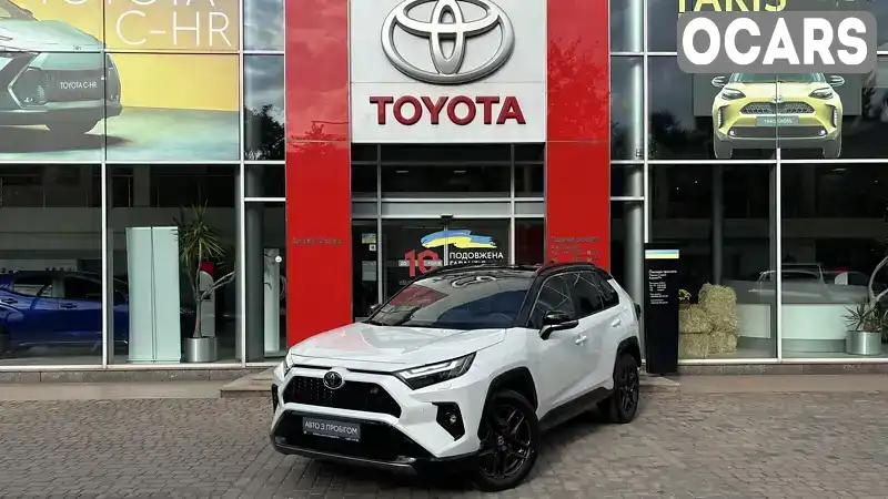 Позашляховик / Кросовер Toyota RAV4 2023 2.49 л. Автомат обл. Дніпропетровська, Кривий Ріг - Фото 1/21