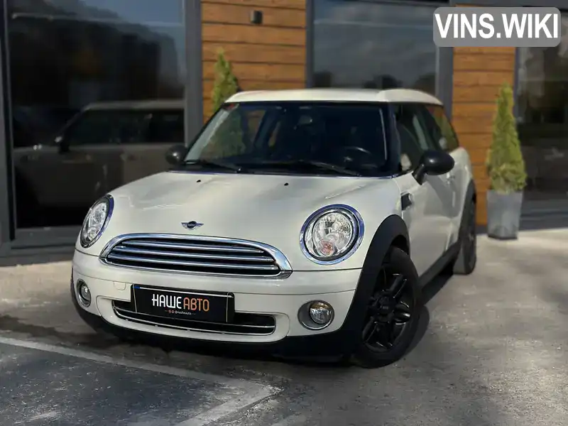 Универсал MINI Clubman 2010 1.4 л. Ручная / Механика обл. Львовская, Червоноград - Фото 1/21