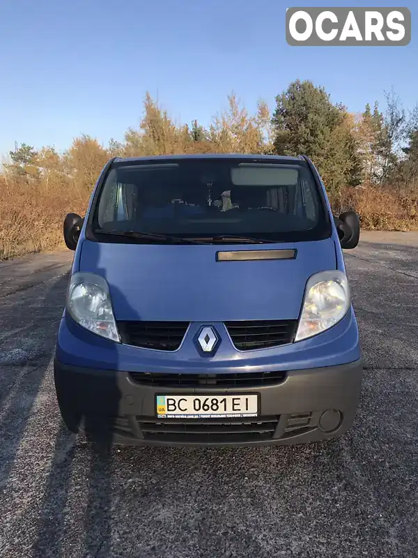 Мінівен Renault Trafic 2008 2 л. Ручна / Механіка обл. Львівська, Новояворівськ - Фото 1/21