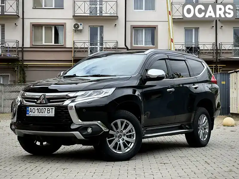 Позашляховик / Кросовер Mitsubishi Pajero Sport 2017 2.44 л. Ручна / Механіка обл. Закарпатська, Ужгород - Фото 1/21