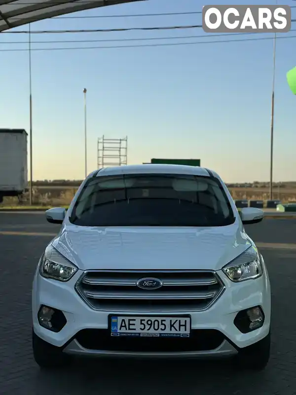 Позашляховик / Кросовер Ford Kuga 2019 1.5 л. Ручна / Механіка обл. Дніпропетровська, Дніпро (Дніпропетровськ) - Фото 1/11