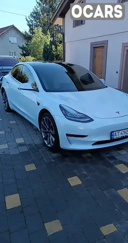 Седан Tesla Model 3 2019 null_content л. обл. Івано-Франківська, Івано-Франківськ - Фото 1/16