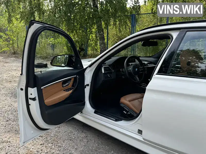 WBA8K3C52JA023777 BMW 3 Series 2017 Универсал 2 л. Фото 3