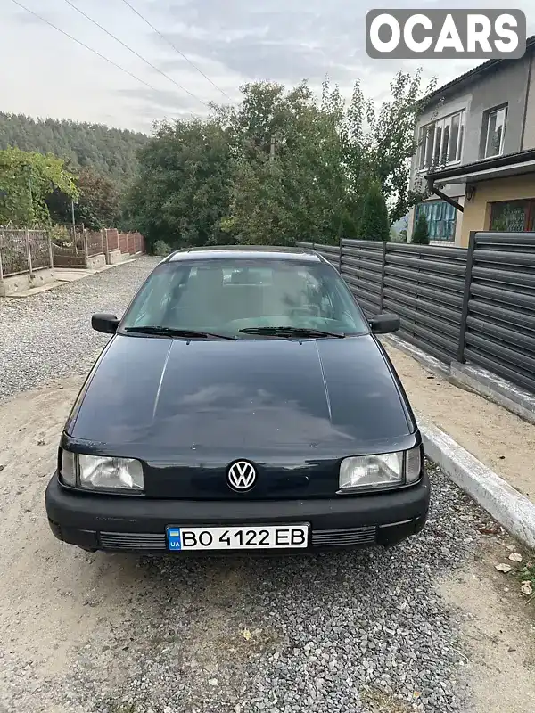 Седан Volkswagen Passat 1993 1.9 л. Ручна / Механіка обл. Тернопільська, Чортків - Фото 1/9