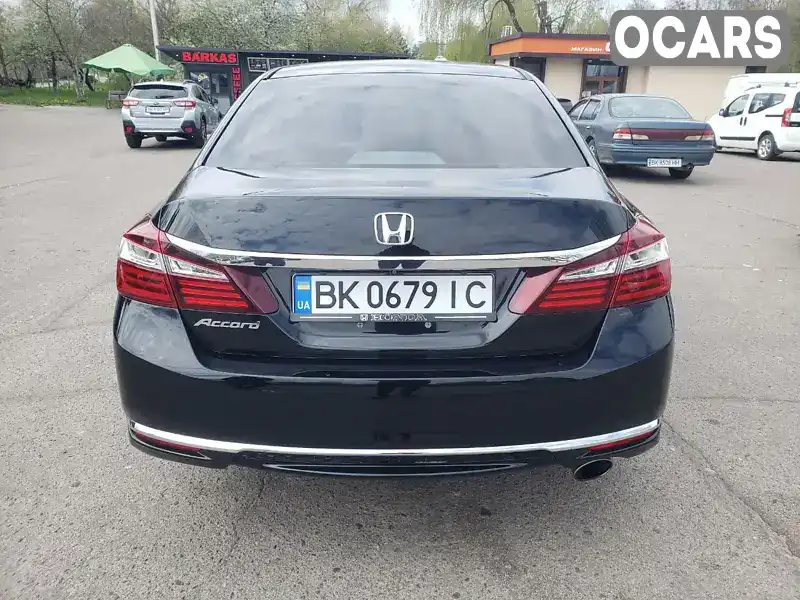 1HGCR2F3XHA186685 Honda Accord 2017 Седан 2.4 л. Фото 4