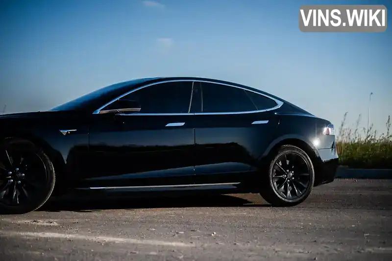 Ліфтбек Tesla Model S 2018 null_content л. Автомат обл. Рівненська, Рівне - Фото 1/21