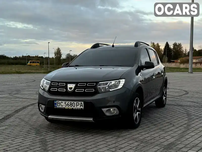 Позашляховик / Кросовер Dacia Sandero StepWay 2018 1.5 л. Ручна / Механіка обл. Львівська, Львів - Фото 1/17