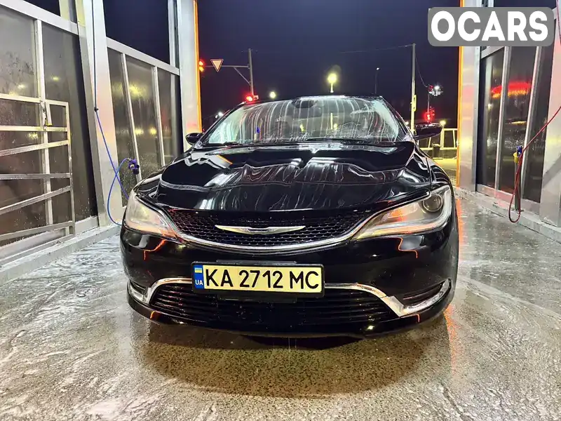 Седан Chrysler 200 2015 2.36 л. Автомат обл. Київська, Київ - Фото 1/21