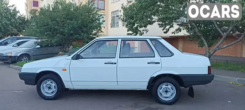 Седан ВАЗ / Lada 21099 2009 1.6 л. Ручна / Механіка обл. Вінницька, Вінниця - Фото 1/21