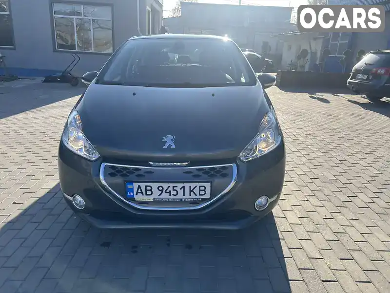 Хетчбек Peugeot 208 2012 1.4 л. Автомат обл. Вінницька, Вінниця - Фото 1/21