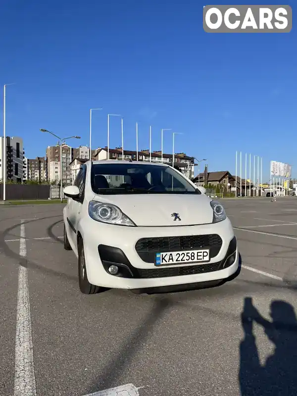 Хетчбек Peugeot 107 2012 1 л. Робот обл. Київська, Київ - Фото 1/21