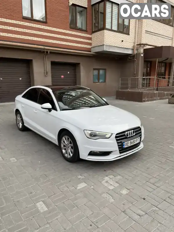 Седан Audi A3 2015 1.6 л. Автомат обл. Дніпропетровська, Дніпро (Дніпропетровськ) - Фото 1/20