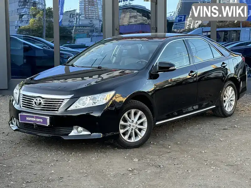 Седан Toyota Camry 2012 2.5 л. Автомат обл. Киевская, Киев - Фото 1/21