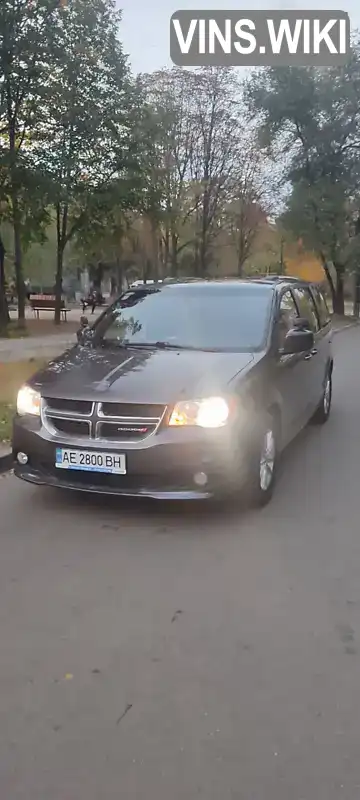 Минивэн Dodge Grand Caravan 2018 3.6 л. обл. Днепропетровская, Днепр (Днепропетровск) - Фото 1/18