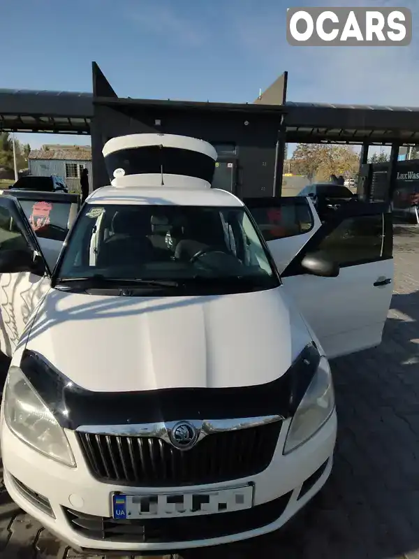 Хетчбек Skoda Fabia 2013 null_content л. Ручна / Механіка обл. Дніпропетровська, Кривий Ріг - Фото 1/17