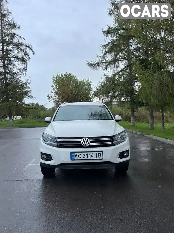 Позашляховик / Кросовер Volkswagen Tiguan 2012 1.98 л. Автомат обл. Закарпатська, Ужгород - Фото 1/11