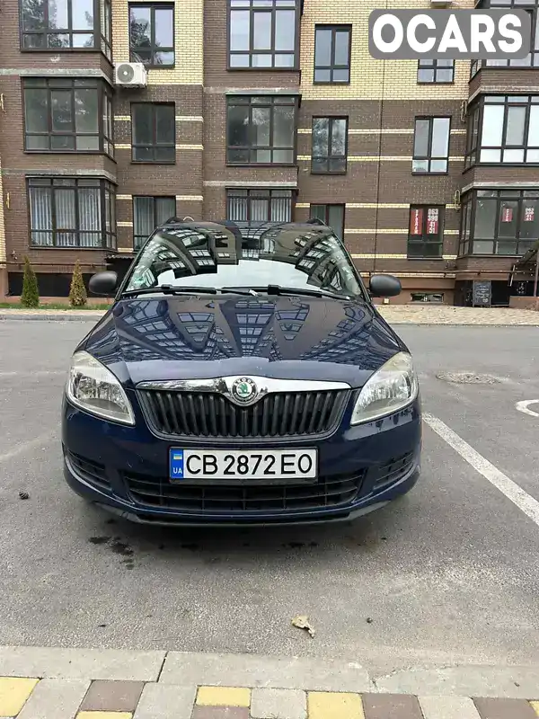 Универсал Skoda Fabia 2011 1.2 л. Ручная / Механика обл. Черниговская, Чернигов - Фото 1/9