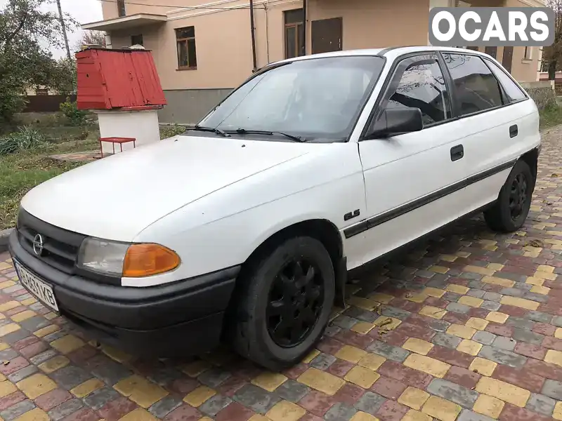 Хэтчбек Opel Astra 1992 1.39 л. Ручная / Механика обл. Винницкая, Винница - Фото 1/21