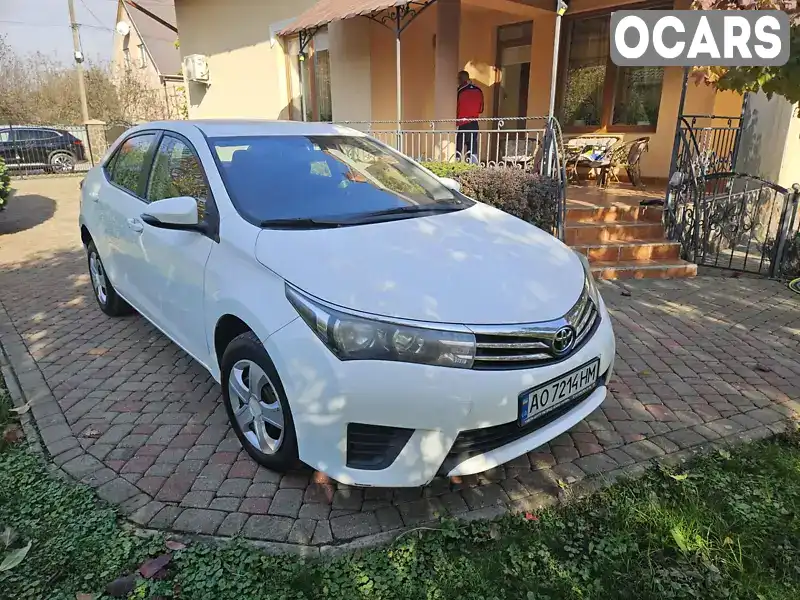 Седан Toyota Corolla 2016 1.6 л. Ручна / Механіка обл. Закарпатська, Ужгород - Фото 1/13